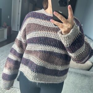 Zara sweater size medium